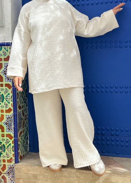 🍂 أناقة الخريف بمخمل الكوتلي ✨